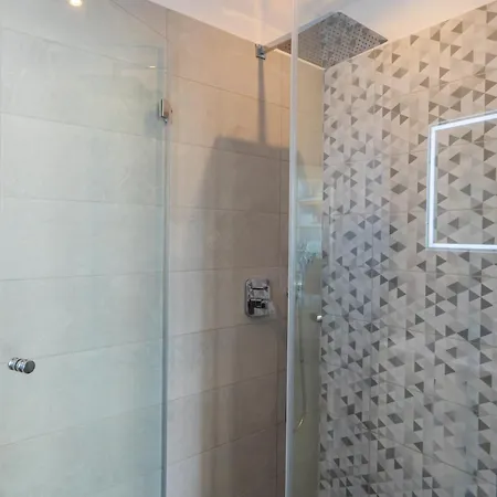 דירה Myflat Casa Galerius שיופוק